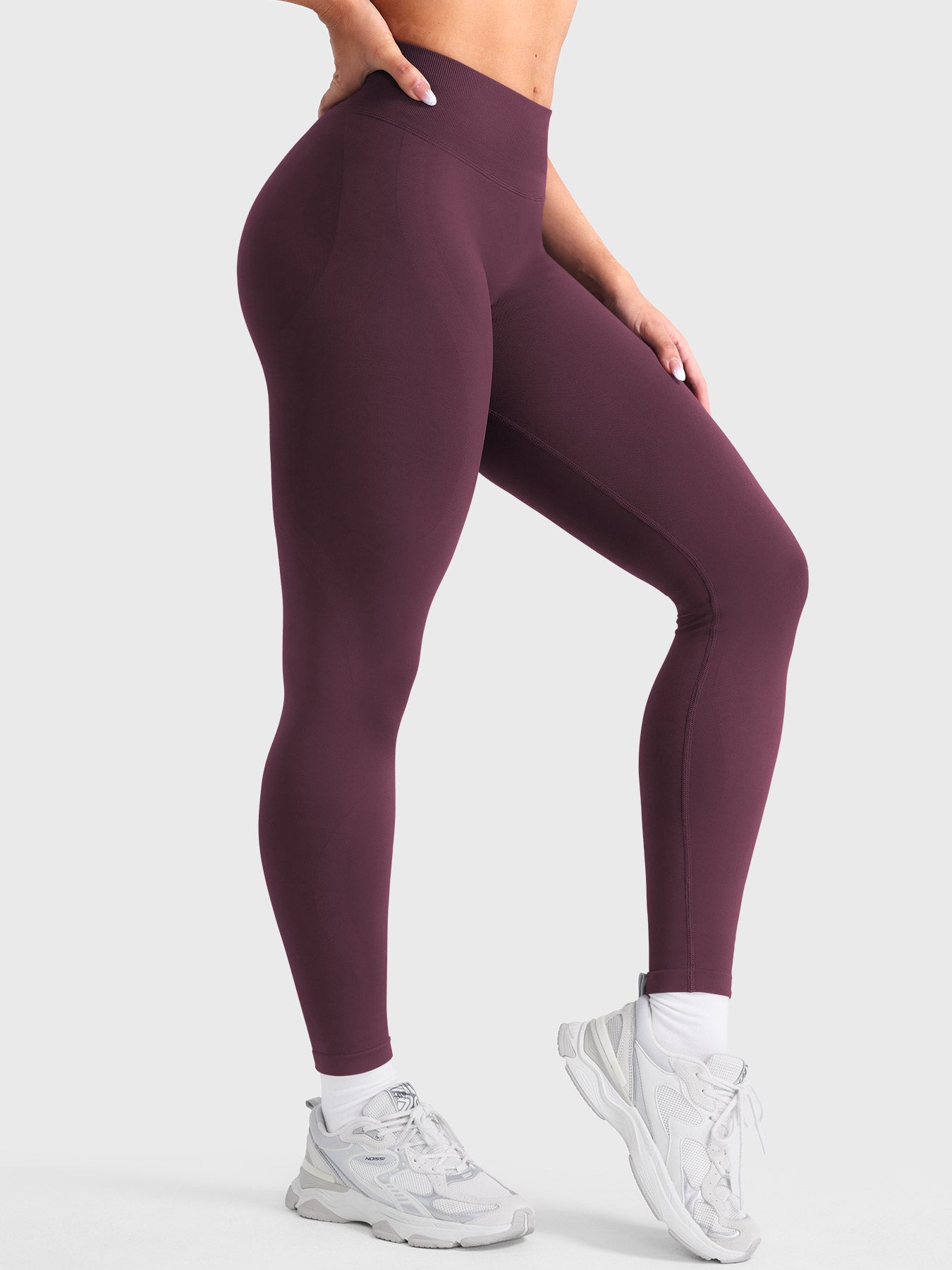 https://cdn.shopify.com/s/files/1/0915/8141/5723/files/yeoreo_women_leggings_Mauve_2186_4.jpg?v=1773471979