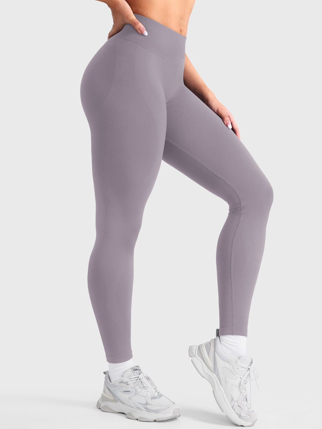 https://cdn.shopify.com/s/files/1/0915/8141/5723/files/yeoreo_women_leggings_Truffle_gray_2186_4.jpg?v=1773471979